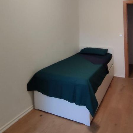 Komfortables Und Sauberes Zimmer 라이프치히 외부 사진