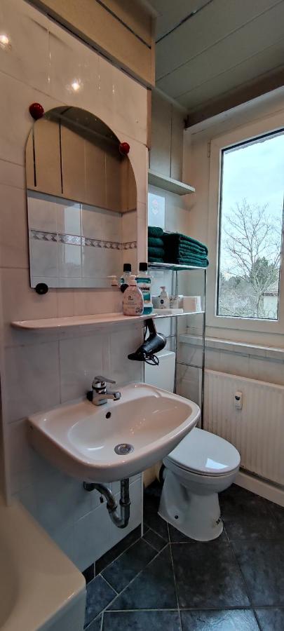 Komfortables Und Sauberes Zimmer 라이프치히 외부 사진