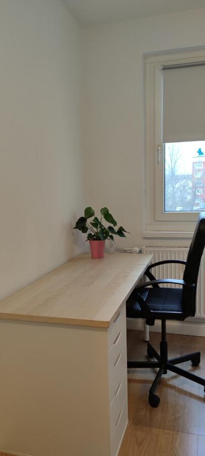 Komfortables Und Sauberes Zimmer 라이프치히 외부 사진