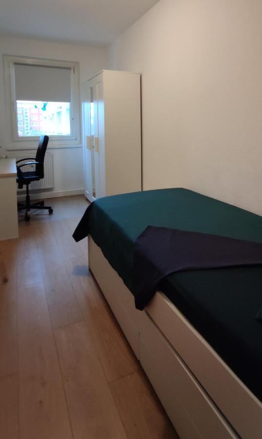 Komfortables Und Sauberes Zimmer 라이프치히 외부 사진