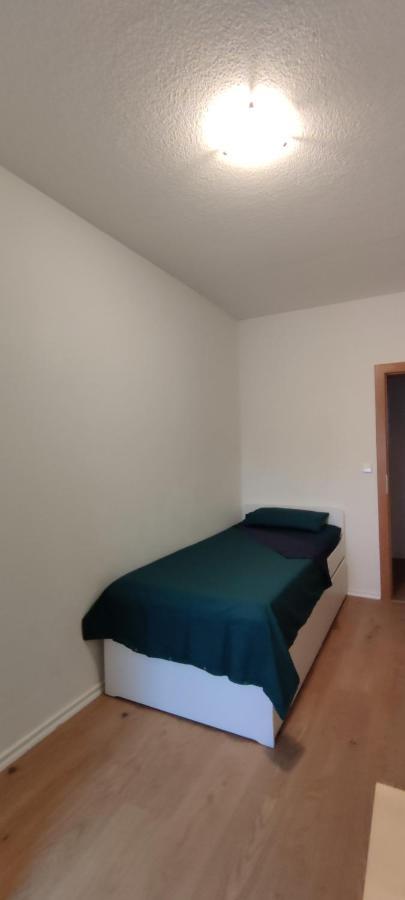 Komfortables Und Sauberes Zimmer 라이프치히 외부 사진